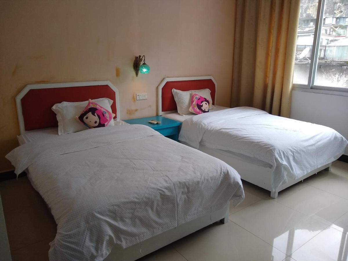 Yangshuo How Flowers Hostel Exterior photo