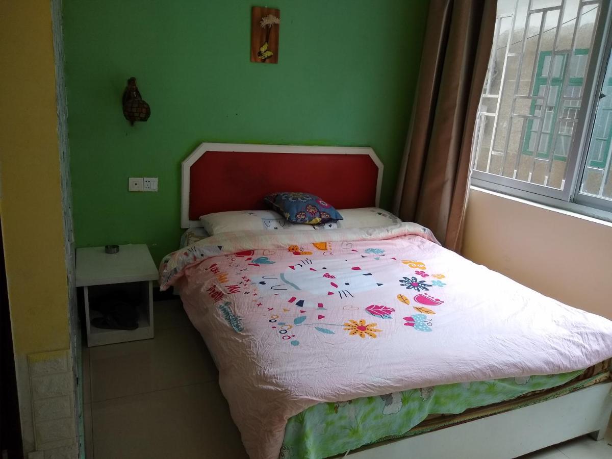 Yangshuo How Flowers Hostel Exterior photo