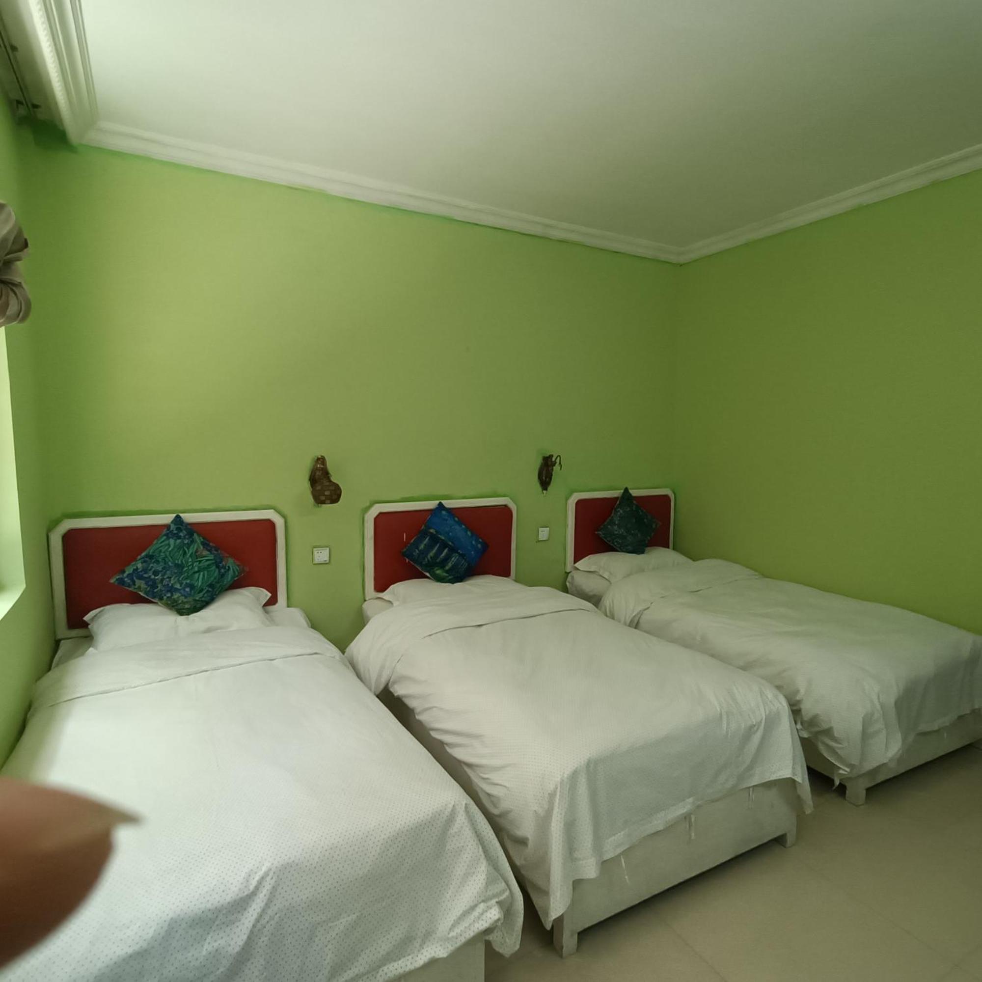 Yangshuo How Flowers Hostel Exterior photo