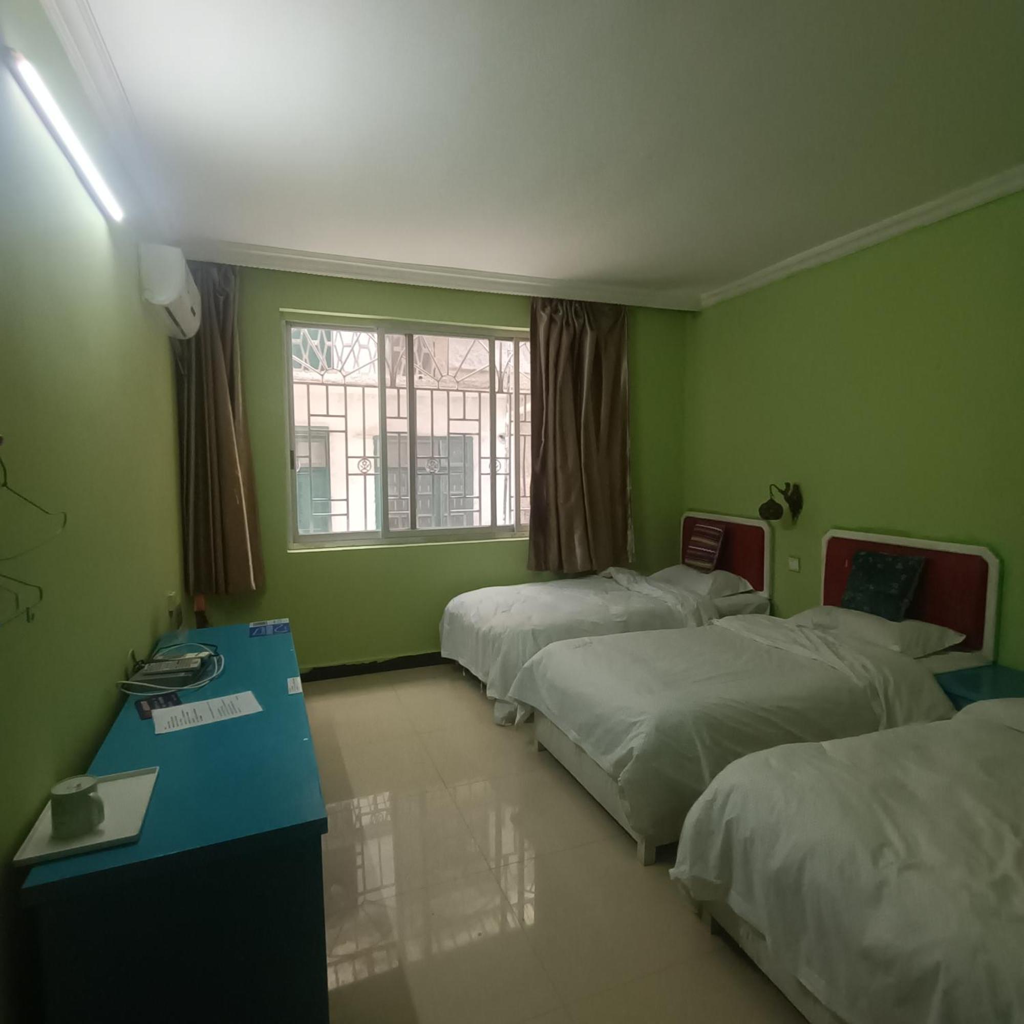 Yangshuo How Flowers Hostel Exterior photo
