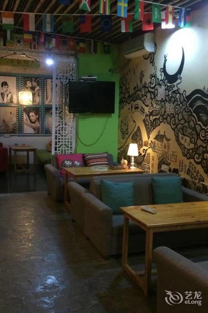 Yangshuo How Flowers Hostel Exterior photo
