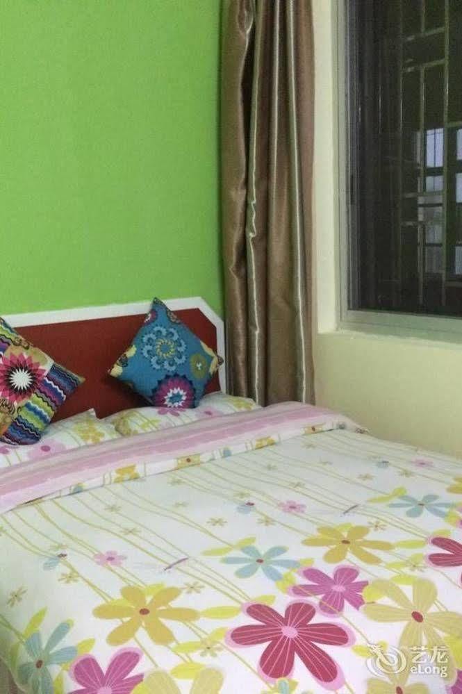 Yangshuo How Flowers Hostel Exterior photo